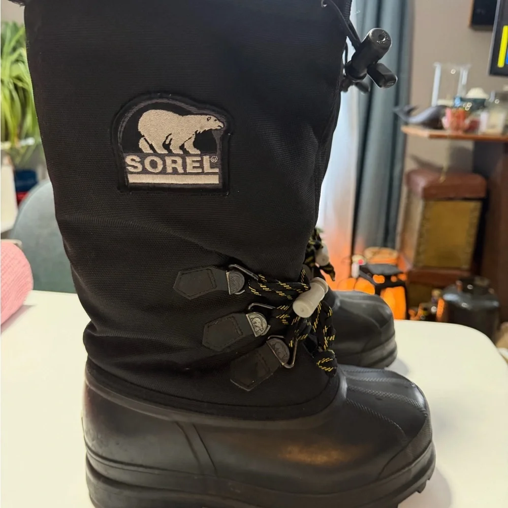 Sorel Glacier Extreme Weather Boots - Women’s 7 - Rated to -100°F - Picture 2 of 7